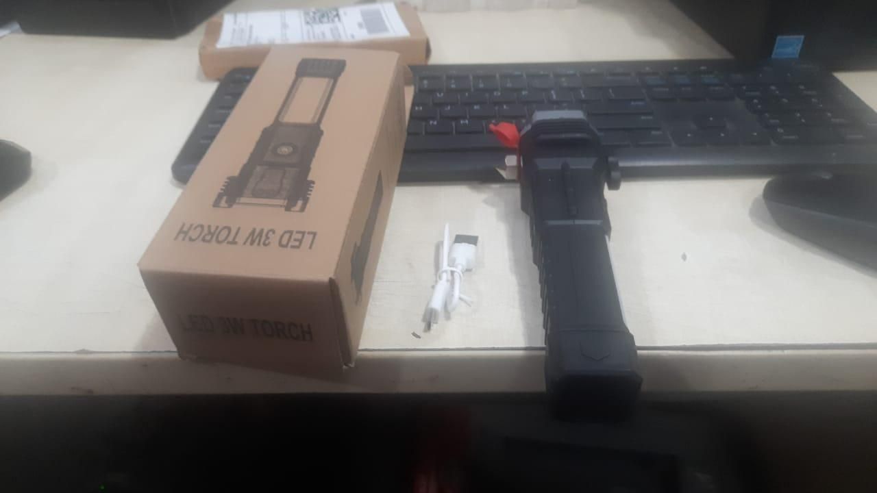 Portable Rechargeable Torch LED Flashlight c5fu54-ny