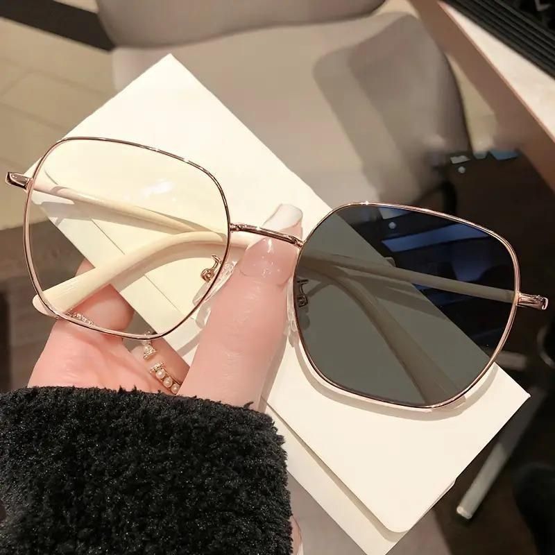 Photochromic Color Changing Sun Glasses For Women c5fu54-ny