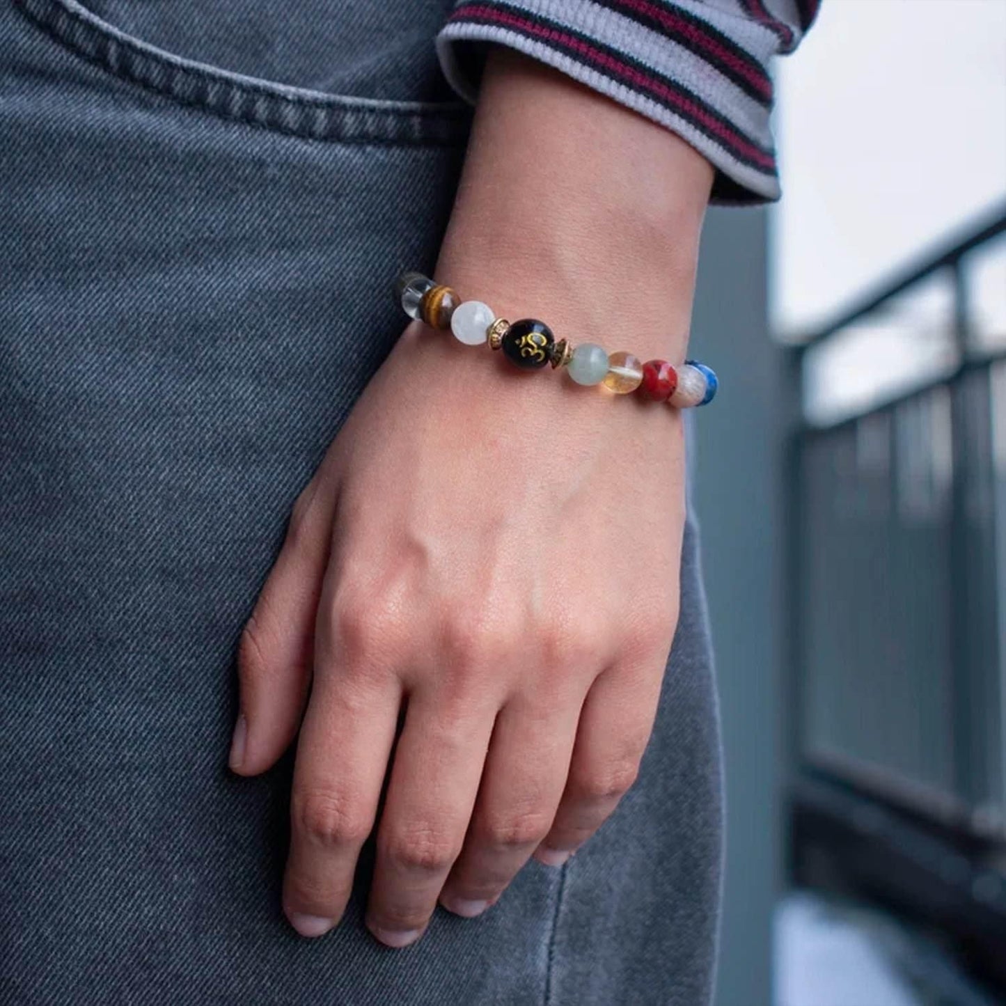 Natural Beads Om Bracelet c5fu54-ny