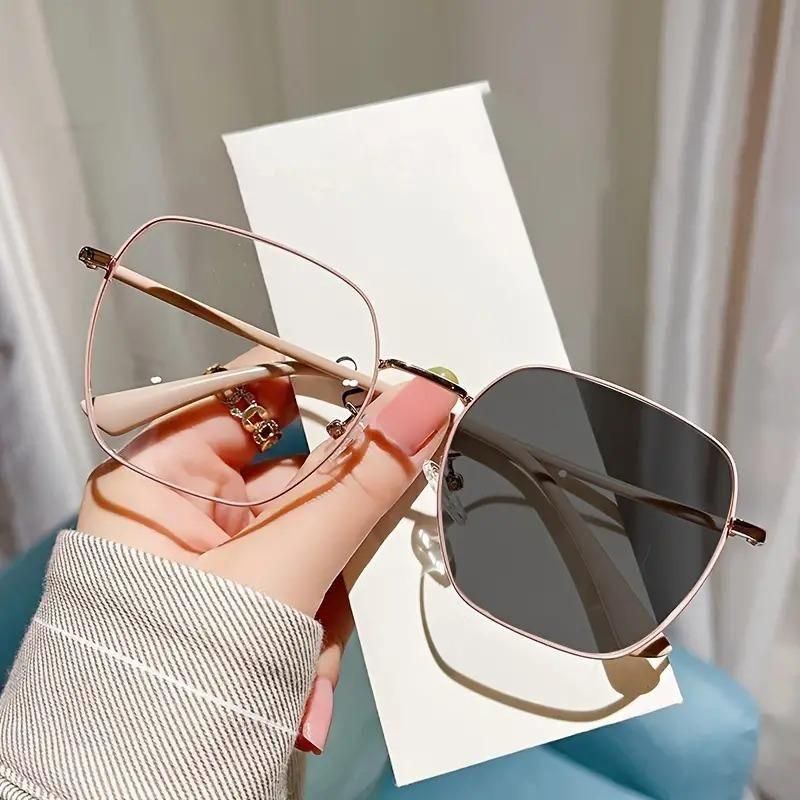 Photochromic Color Changing Sun Glasses For Women c5fu54-ny