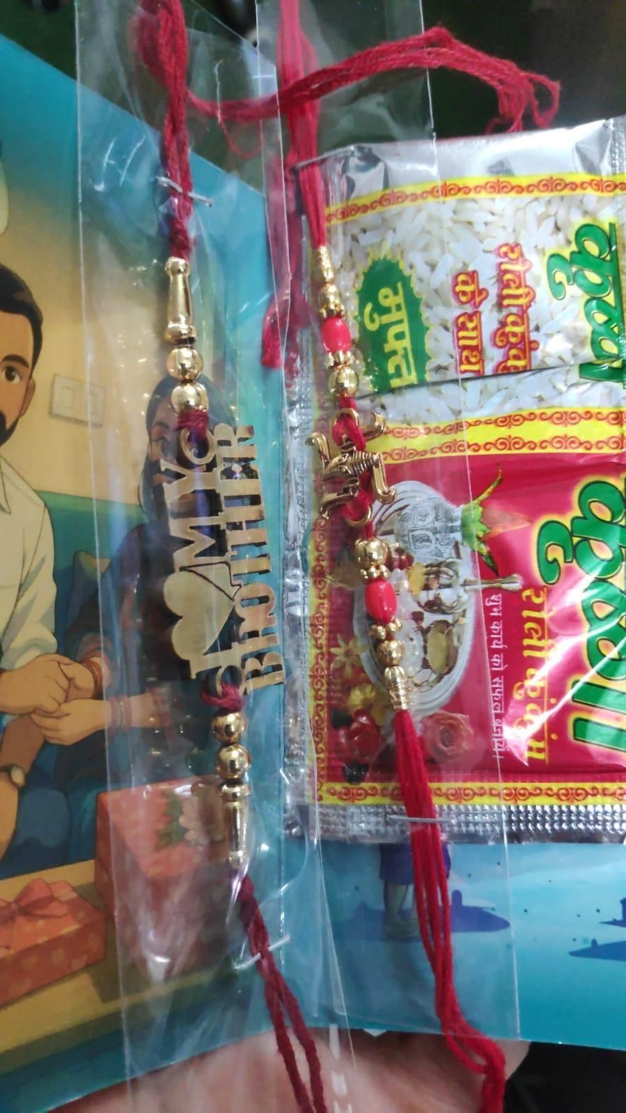 Brother Special Bottle with 2 Rakhis c5fu54-ny